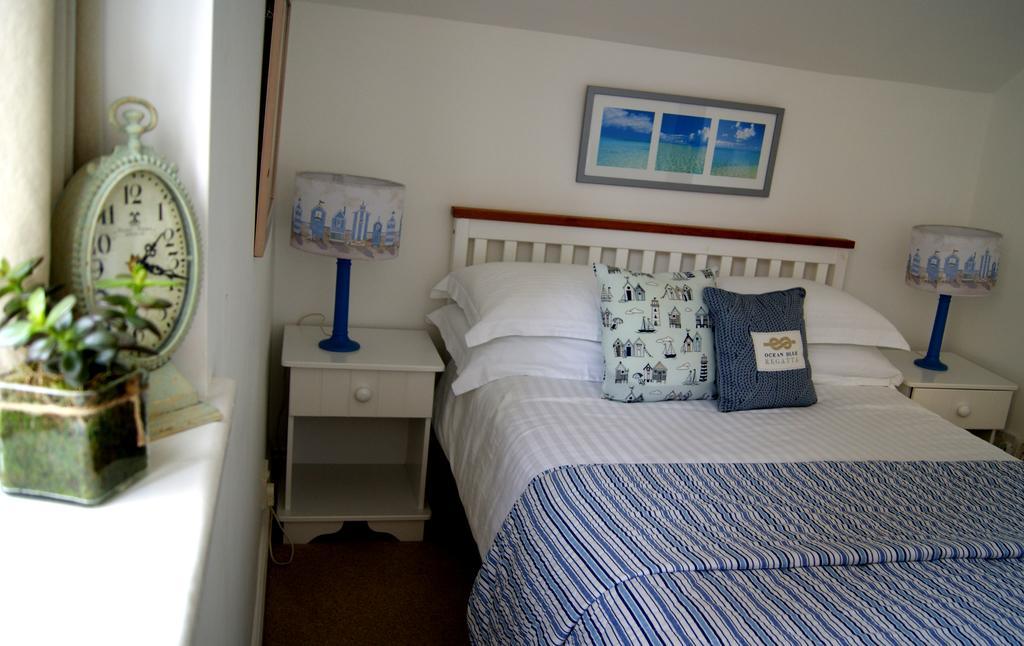 Sunset Guest House Hunstanton Exterior photo The bedroom at The Old Post Office